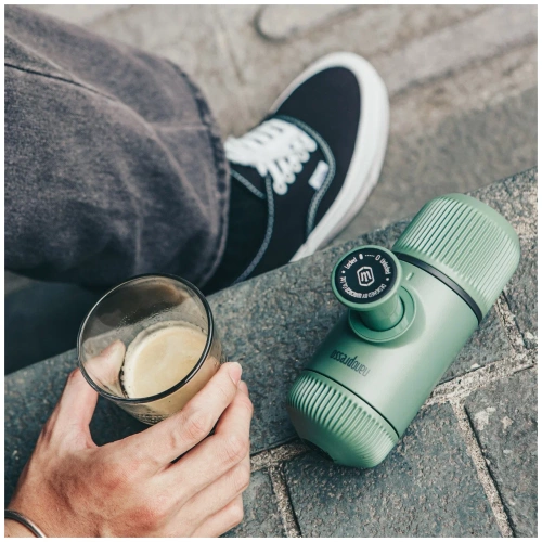Кофеварка ручная WACACO Nanopresso цвет Moss Green WCCMSGR  фото 2