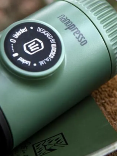 Кофеварка ручная WACACO Nanopresso цвет Moss Green WCCMSGR  фото 8