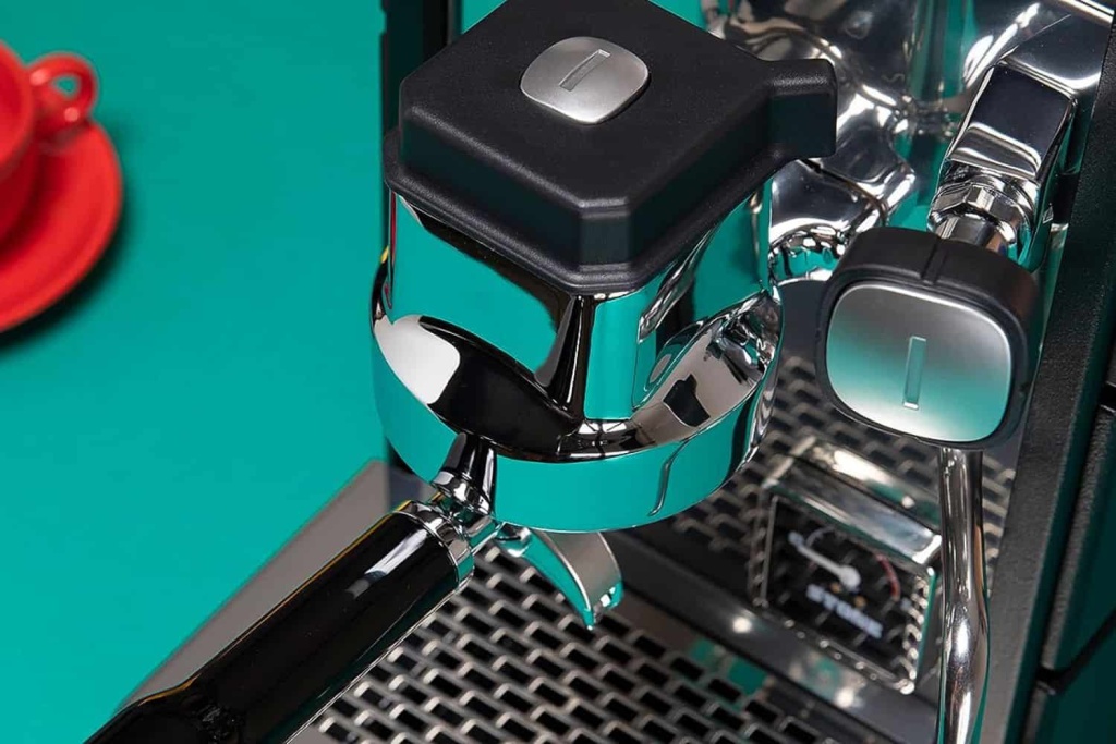 stone-mine-espress-machine-group-head.jpg