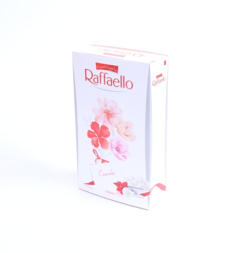 Конфеты RAFFAELLO миндаль и кокос, упак. 70 г. 
