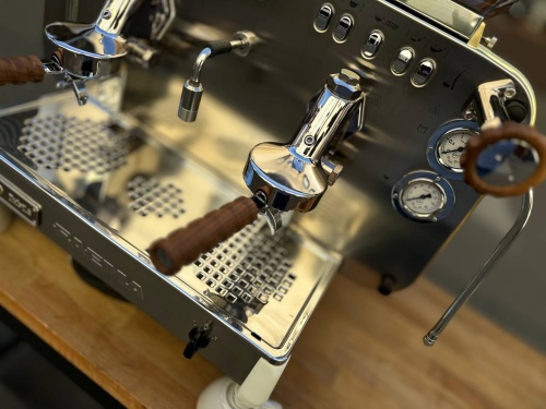 Кофемашина эспрессо рожковая Faema E61 Legend A/2 2 группы 2019 гв  фото 9