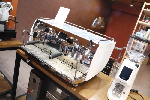 Кофемашина эспрессо рожковая Victoria Arduino Black Eagle Maverick 2 gr цвет белый  фото 14