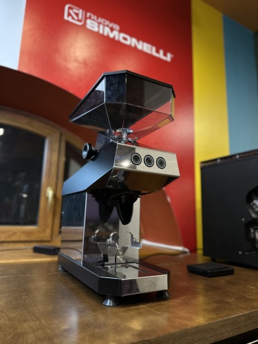 Кофемолка для эспрессо La Marzocco Swan (бу выставочный образец) 2022 гв  фото 13