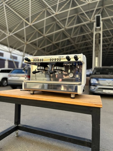 Кофемашина эспрессо рожковая Faema E98 UP DT/2 белая, бу, 2019 гв  фото 8