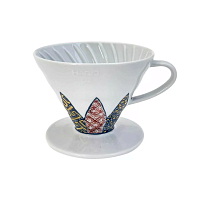 Воронка керамическая для приготовления кофе HARIO V60-02 TACHIKICHI Shozui, белый. 