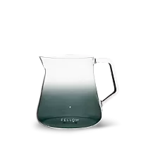 Сервировочный чайник Fellow Mighty Small Glass Carafe, цвет серый дым, 500мл. 