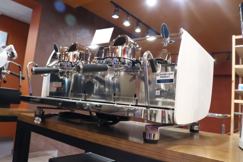 Кофемашина эспрессо рожковая Victoria Arduino Black Eagle Maverick 2 gr цвет белый  фото 15